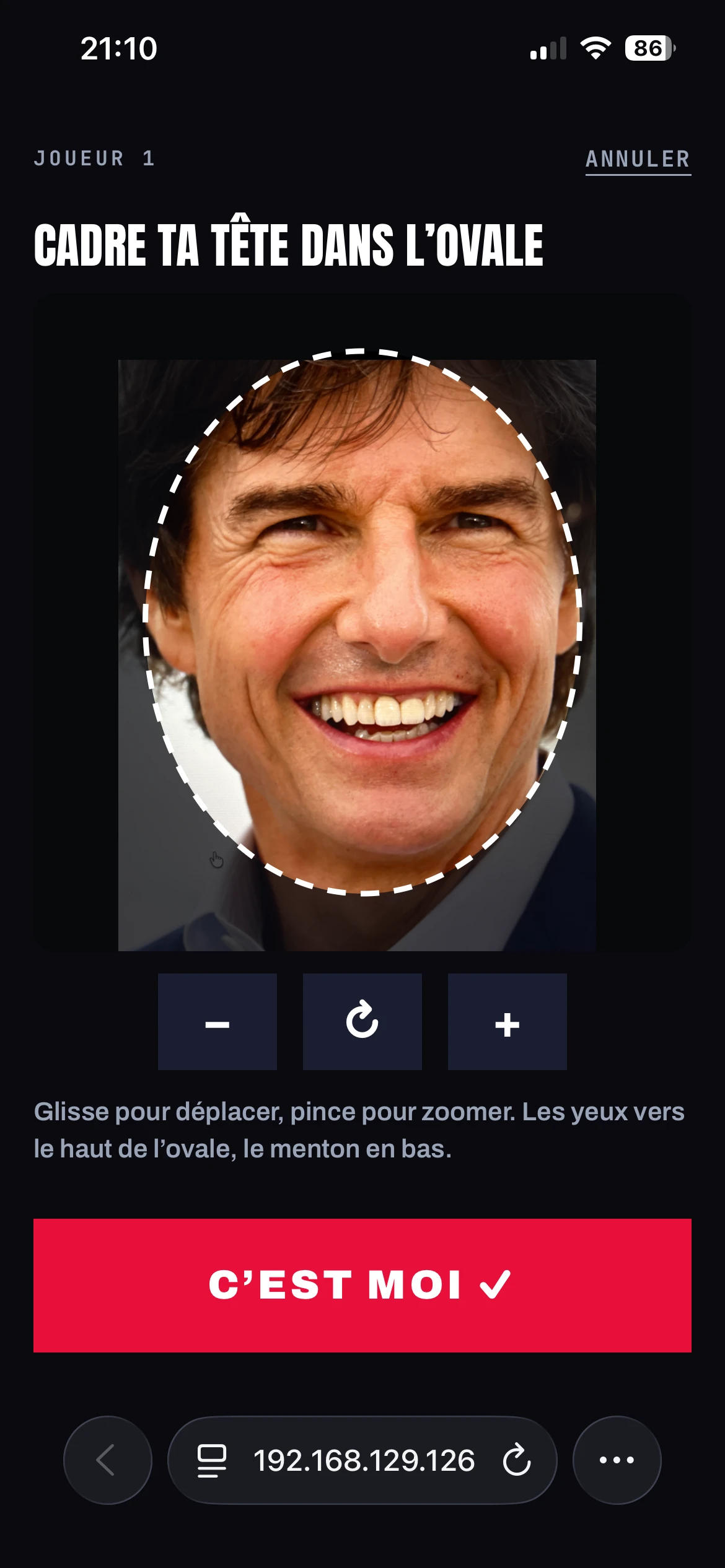 Portrait setup with an example face inside a dashed oval, zoom and rotate controls, and a confirmation button.